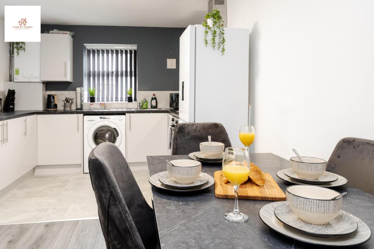 Immaculate 4 Bed In Liverpool By Hinkley Homes Short Lets & Serviced Accommodation Luaran gambar