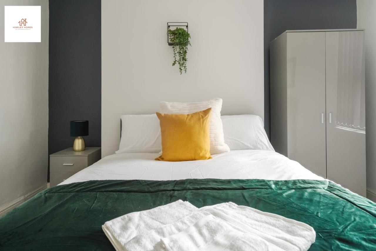 Immaculate 4 Bed In Liverpool By Hinkley Homes Short Lets & Serviced Accommodation Luaran gambar